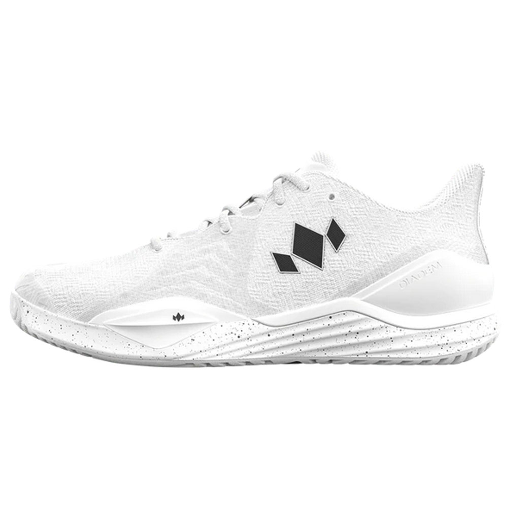 I am a woman’s Brooks sneaker 7.5 and Nike sneaker 7.0